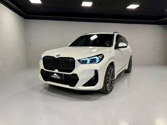 BMW iX1 ELÉTRICO XDRIVE30 M SPORT